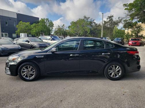 2019 Kia Optima LX