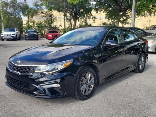 2019 Kia Optima LX