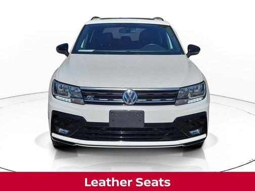Pure White 2020 Volkswagen Tiguan 2.0T SE R-Line Black