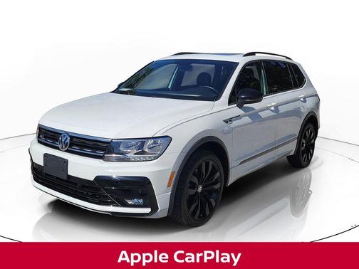 Pure White 2020 Volkswagen Tiguan 2.0T SE R-Line Black