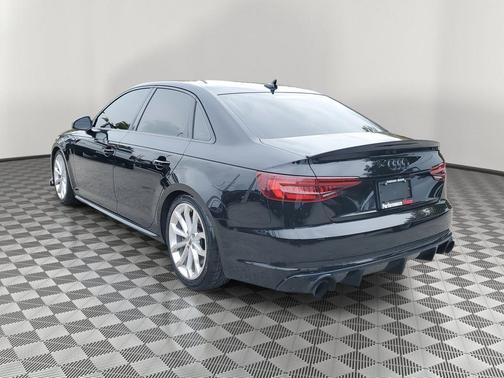 2019 Audi A4 2.0T Premium