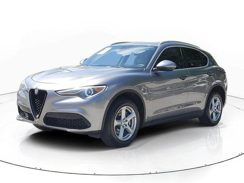 Stromboli Gray Metallic 2018 Alfa Romeo Stelvio Base