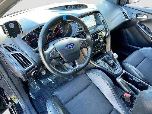 2016 Ford Focus RS Base