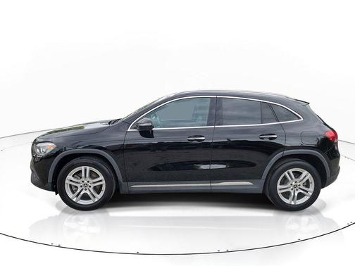 2022 Mercedes-Benz GLA 250 Base