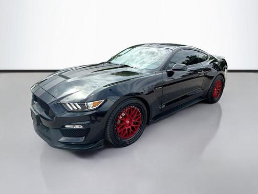 2018 Ford Shelby GT350 Base