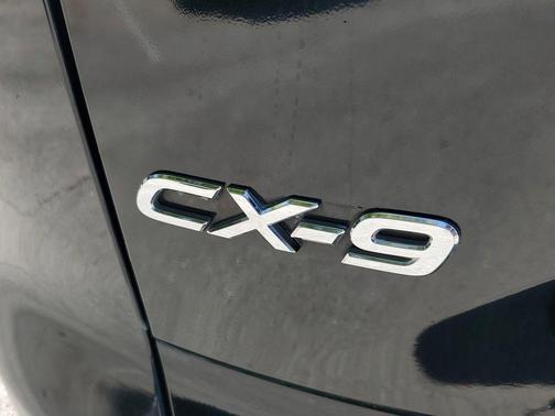 2016 Mazda CX-9 Sport