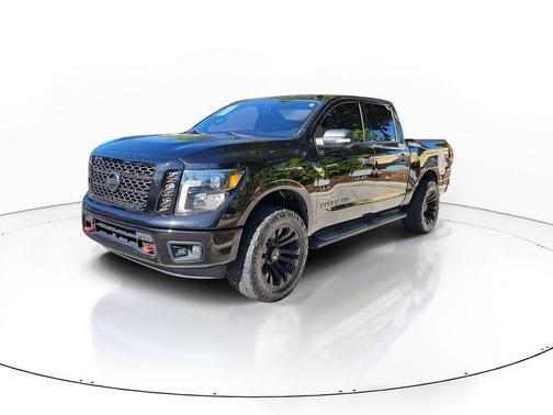 2018 Nissan Titan SV