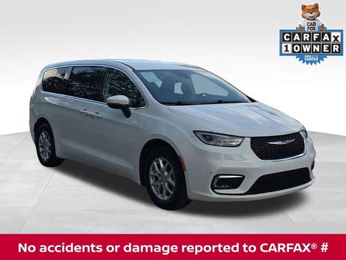 Bright White Clearcoat 2023 Chrysler Pacifica Touring-L