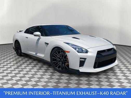 2021 Nissan GT-R Premium