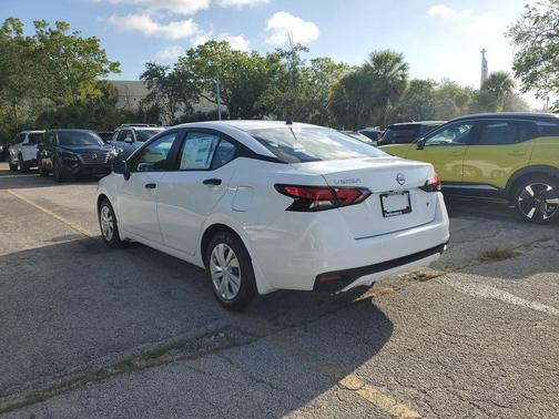 2025 Nissan Versa S