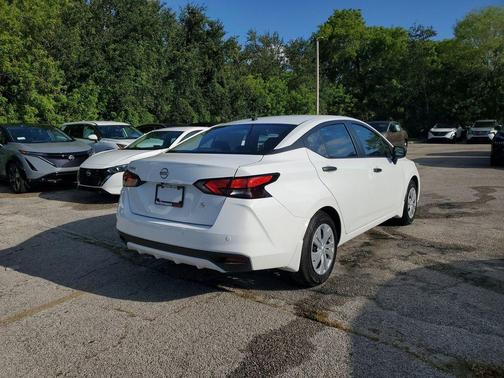 2025 Nissan Versa S