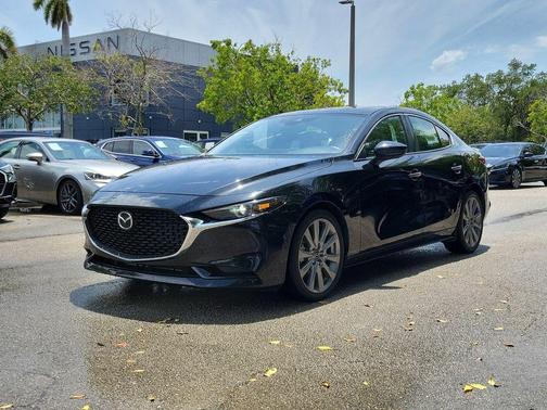 Jet Black Mica 2022 Mazda Mazda3 FWD w/Preferred Package