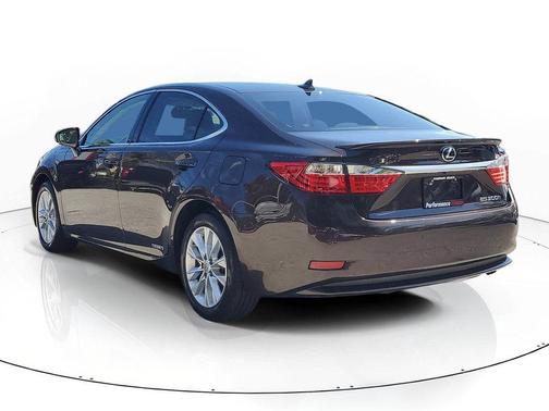 2013 Lexus ES 300h Base