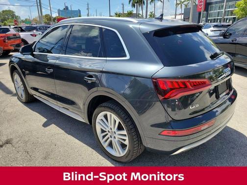 Manhattan Gray Metallic 2018 Audi Q5 2.0T Tech Premium
