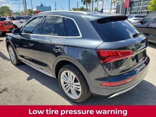 Manhattan Gray Metallic 2018 Audi Q5 2.0T Tech Premium