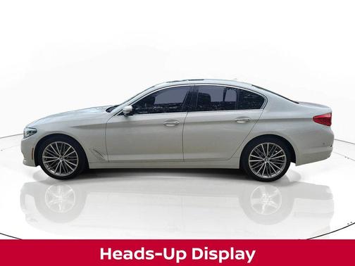 Alpine White 2018 BMW 540 i