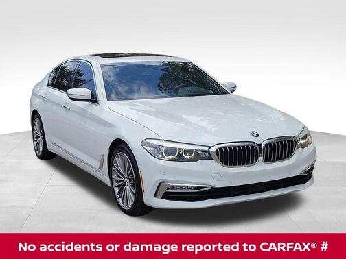 Alpine White 2018 BMW 540 i