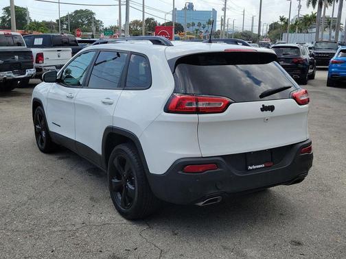 2016 Jeep Cherokee High Altitude
