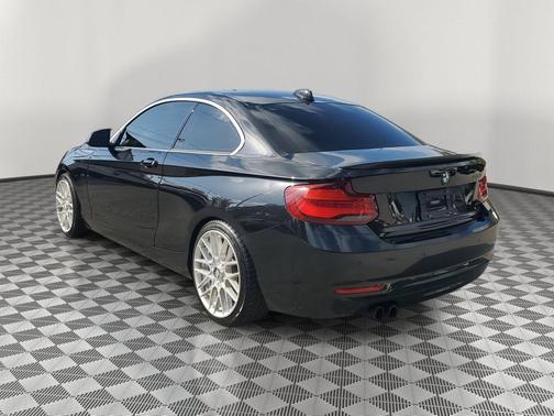 2021 BMW 230 i