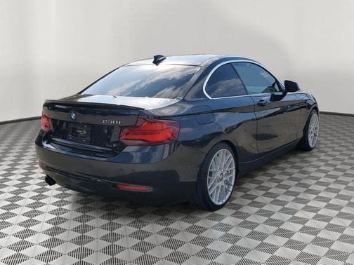 2021 BMW 230 i