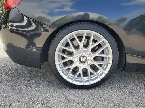 2021 BMW 230 i