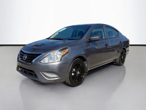 2016 Nissan Versa 1.6 S