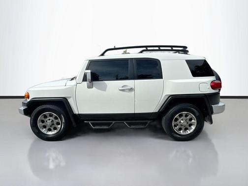 2012 Toyota FJ Cruiser Base