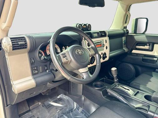 2012 Toyota FJ Cruiser Base