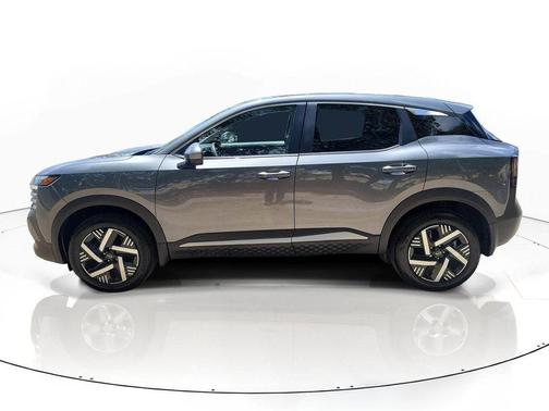 Gun Metallic 2025 Nissan Kicks SV