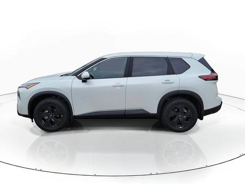 Everest White P 2026 Nissan Rogue SV
