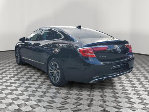 2017 Buick LaCrosse Essence