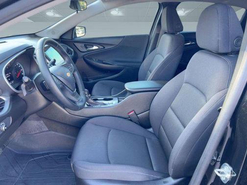 2024 Chevrolet Malibu FWD RS