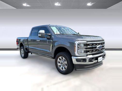 CARBONIZED GRAY 2024 Ford F-250 Lariat