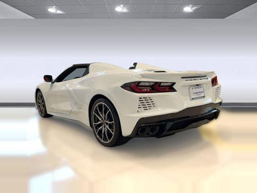 2026 Chevrolet Corvette Stingray w/2LT