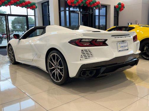 2026 Chevrolet Corvette Stingray w/2LT