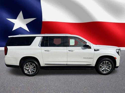 2022 GMC Yukon XL SLT