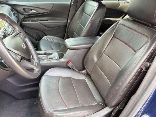 2022 Chevrolet Equinox FWD RS