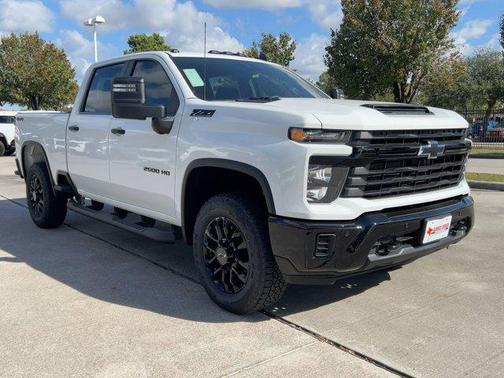 2026 Chevrolet Silverado 2500 Custom