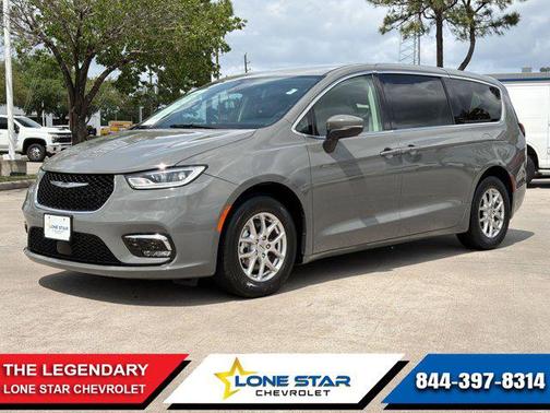 Ceramic Gray Clearcoat 2023 Chrysler Pacifica Touring L