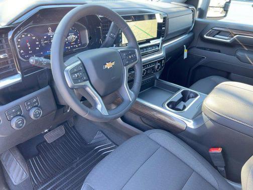 2026 Chevrolet Silverado 3500 LT