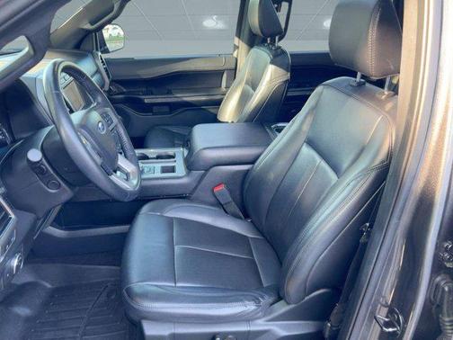 2021 Ford Expedition Max XLT