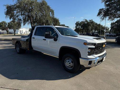 2025 Chevrolet Silverado 3500 WT