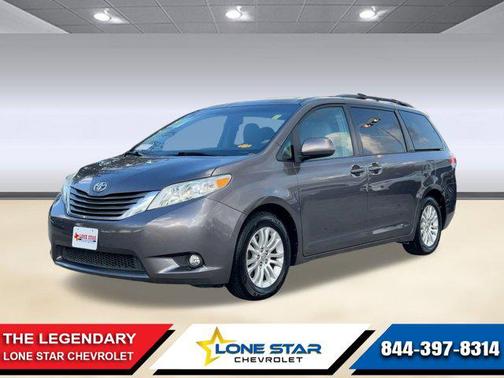 2013 Toyota Sienna XLE