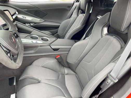 2026 Chevrolet Corvette Stingray w/1LT