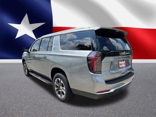 2025 Chevrolet Suburban LS