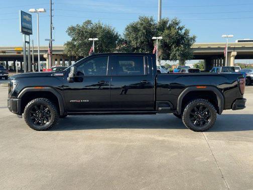 2024 GMC Sierra 2500 AT4