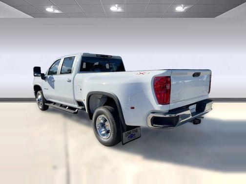 2026 Chevrolet Silverado 3500 LT