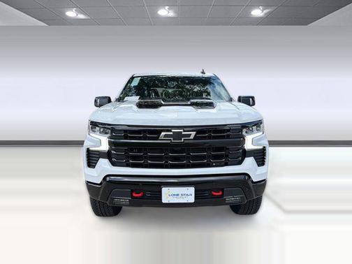 Summit White 2026 Chevrolet Silverado 1500 LT Trail Boss