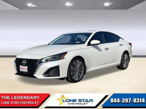 2025 Nissan Altima SL FWD