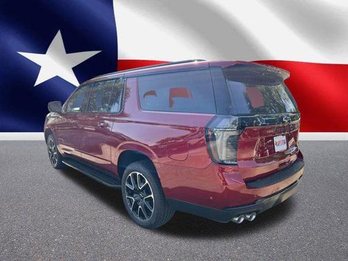 2025 Chevrolet Suburban RST